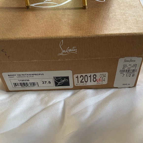 Authentic Christian Louboutin leather/patent leather multi color pumps - Picture 5 of 5